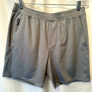 Fourlaps Equip Re-up Shorts Men’s Size Medium Zip Pockets 8” Inseam